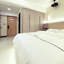 新悦民宿(吾悦广场店)