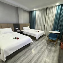 慷莱纳主题酒店(村超店)
