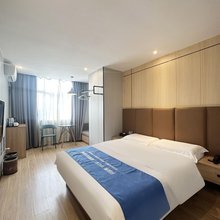 广州富诚酒店(白云万达广场飞翔公园地铁站店)