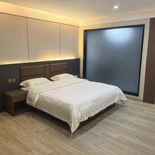 云熙酒店(灵寿县铁路学院店)