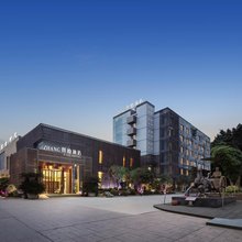 ZHANG翼德酒店(张飞牛肉旅游景区店)