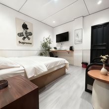 美橙公寓(东莞塘厦田心亨达商业广场店)