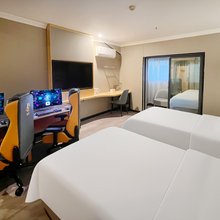 亚信电竞酒店(苏州木渎古镇店)