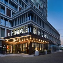郑州龙湖金融岛郑大一附院美仑酒店
