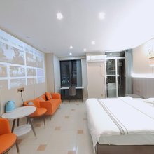 金色港湾民宿(珞狮路1号分店)