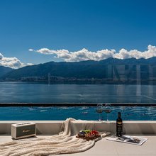 大理梧茗·Holiday Villa海景度假美宿(大理机场洱海店)