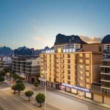 枫雅吉悦智慧酒店(罗城成龙湖公园店)