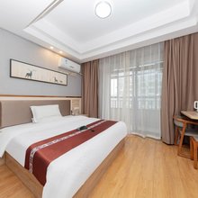 宏远酒店(南昌大学医学院南昌西站店)