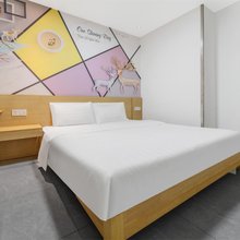 亓派酒店(佛山祖庙地铁站店)