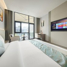 云陌智慧影视酒店(昆明高铁南站大学城店)