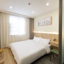 智眠星球·骊璟酒店(洛阳应天门店)