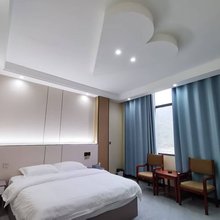 广南明旭酒店