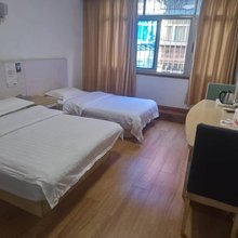 南昌舒服家宾馆(青山路口地铁站店)
