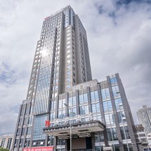 鸿昇酒店(六盘水万达广场高铁站店)