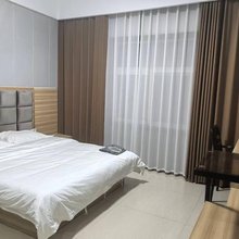 丽禾酒店(双龙湖店)