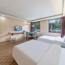 贵阳庆丰假日酒店(花溪公园贵州大学店)