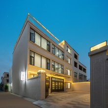 逸康小筑·庭院villa民宿(万岁山大宋武侠城店)