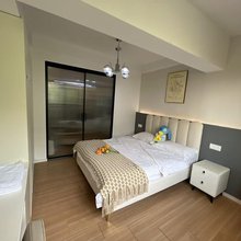 如元公寓(上海新国际博览中心花木路店)