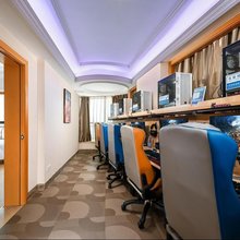 玩壹把电竞酒店(深圳下水径地铁站店)