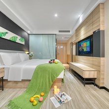 上虞文澜东方X丨Central·ShoppingMall影院酒店(东站百官广场店)