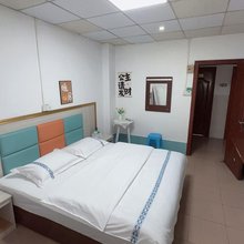 好再来住宿(中山小榄轻轨站店)
