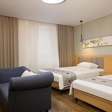新昌万鼎商务酒店