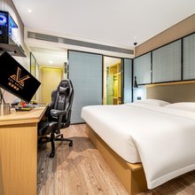 VES电竞酒店(贵港高铁站店)