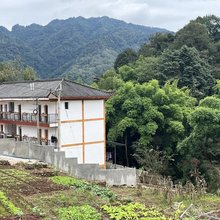峨眉山慢生活特色民宿(峨洪路分店)