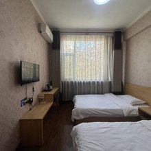 兴粮酒店(长治市人民医院店)
