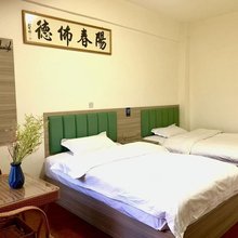 拉萨八月客栈(大昭寺布达拉宫店)