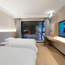 恒鑫温泉酒店