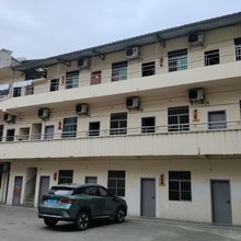 永利旅馆(安德高铁站铁道职业学院店)