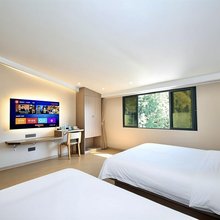 悦归然民宿(三清山风景区店)