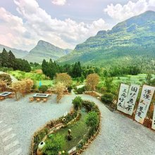 俊逸山居民宿