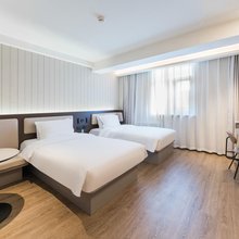 汉庭酒店(保定朝阳南大街万博广场店)