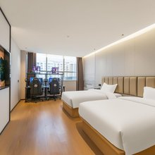 美娱·星峰电竞民宿(济宁兖州区龙贵购物广场店)