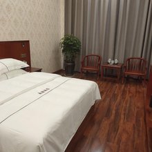 鼎源酒店