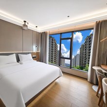 宜居智能酒店(共青城大学城店)