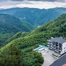 微泮·云栖竹海温汤泳池观景轻奢度假美宿(安吉藏龙百瀑店)