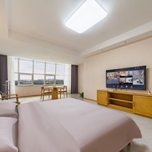 泰安中照·疗愈主题酒店(泰山学院天平湖景区店)