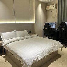 华盛电竞酒店(阳光广场店)
