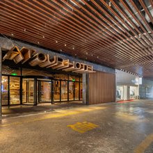 亚朵酒店(盐城市政府金鹰聚龙湖店)
