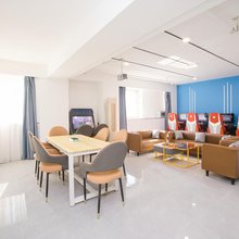 西安秦汉唐电竞公寓(钟鼓楼北大街店)