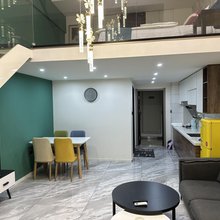 沈阳华樾LOFT公寓(国际会展中心沈阳新南站店)