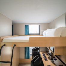 花妖钱塘电竞民宿(中医药大学地铁站店)