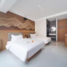 觅知民宿(万岁山大宋武侠城宋都皇城旅游度假区店)