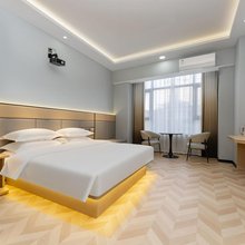 印象枫景小公馆(黄河南路地铁站店)