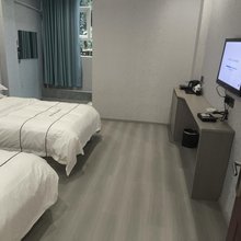 通江银耳商务酒店(红军广场店)
