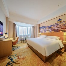 维雅纳酒店(普宁流沙人民公园店)