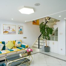 悦然小筑(堰桥地铁站店)
